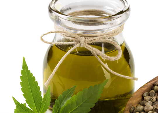 Hemp seed oil for skin: 7 Reasons Why It's a Skin Care Hero